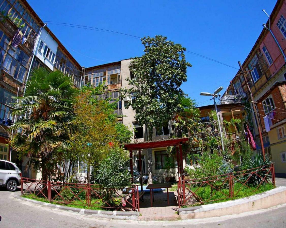 Old - Gold Gala Appartamento Tbilisi Esterno foto